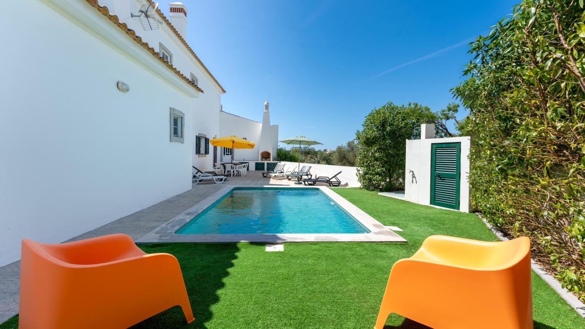 Sunny & Calm 4 Bdr House W/ Pool By Lovelystay Santo Estevao  Kültér fotó